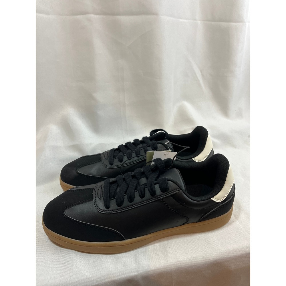 Goodfellow & Co Mens Black Low Top Sneakers Gum Sole Size 10 Casual Shoes NWT